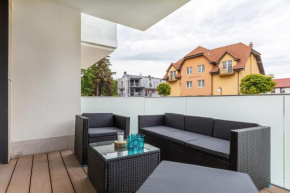 Sunny Rewal Apartments by Noclegi Renters, Rewal